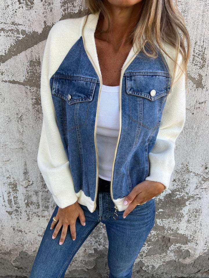 August - Versatile Classic Denim Jacket